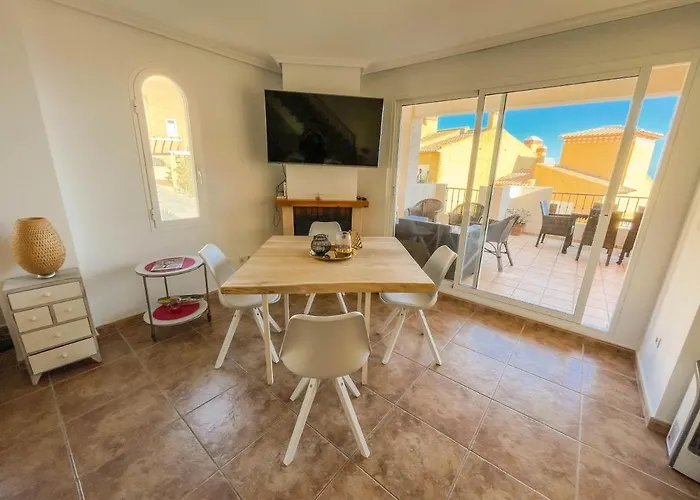 Charming Townhouse With Sea Views & Pool In Altea *